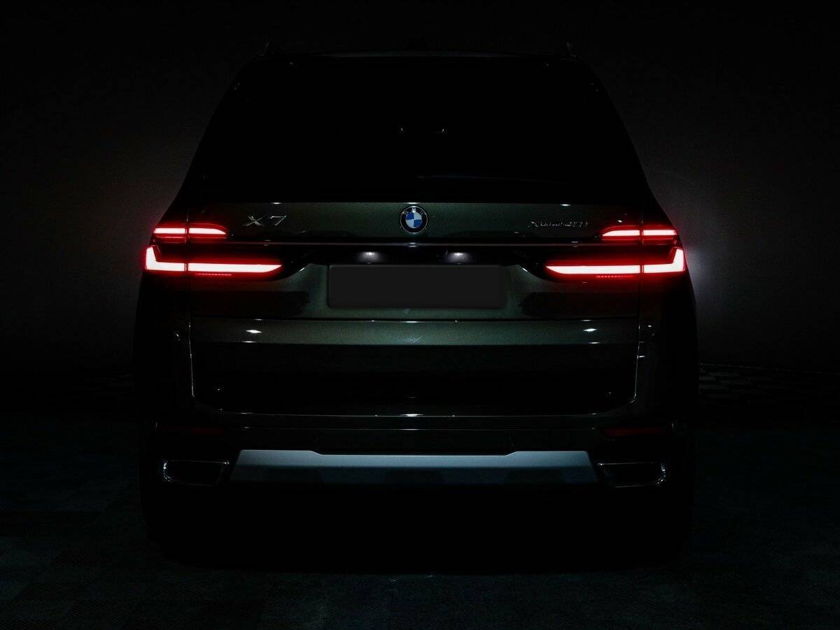 Купить BMW X7 с пробегом. Фото: #24