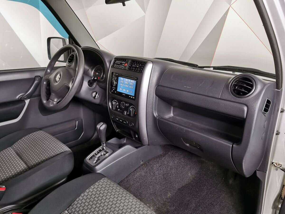 Купить Suzuki Jimny с пробегом. Фото: #8