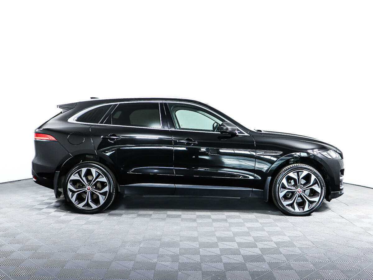 Купить Jaguar F-Pace с пробегом. Фото: #2