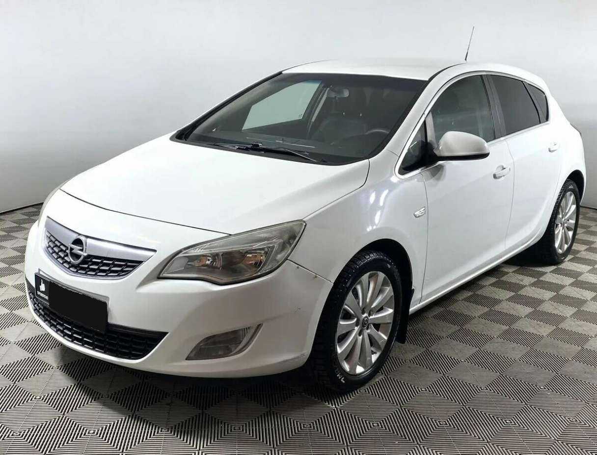 Купить Opel Astra с пробегом. Посмотреть фото