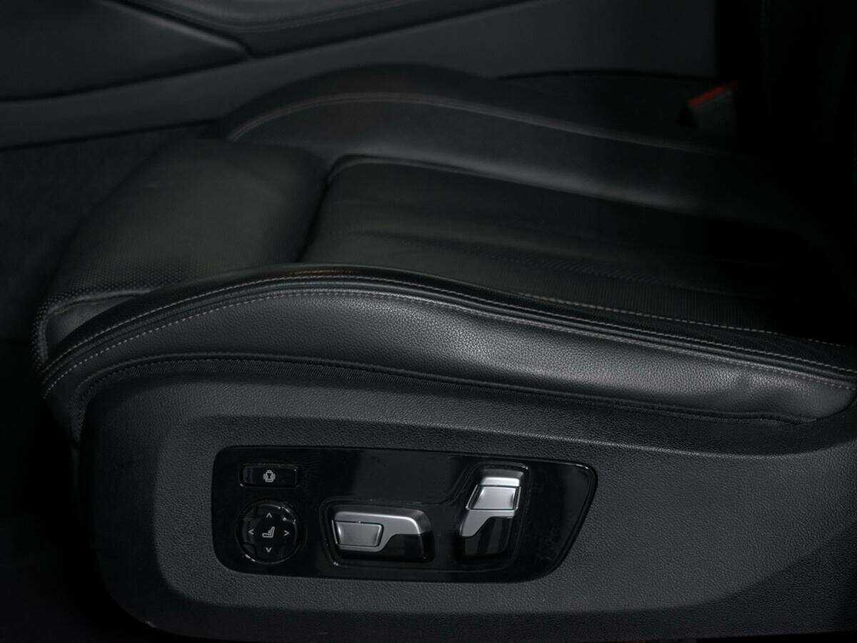 Купить BMW X6 с пробегом. Фото: #12
