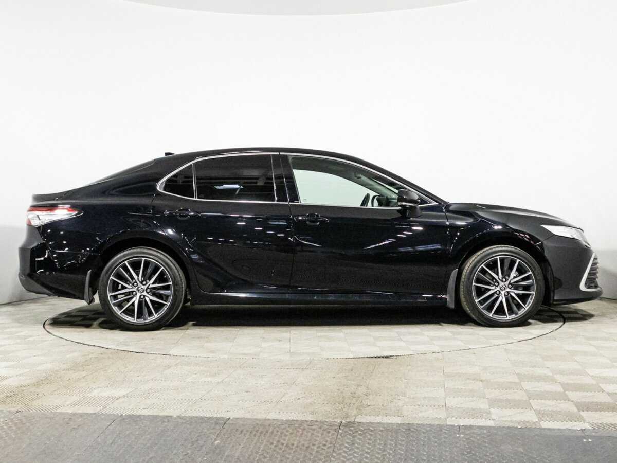 Купить Toyota Camry с пробегом. Фото: #3