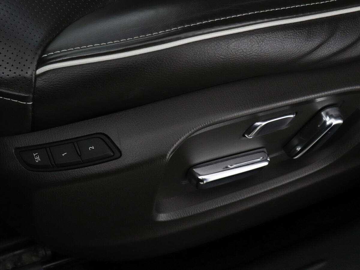 Купить Mazda CX-9 с пробегом. Фото: #11