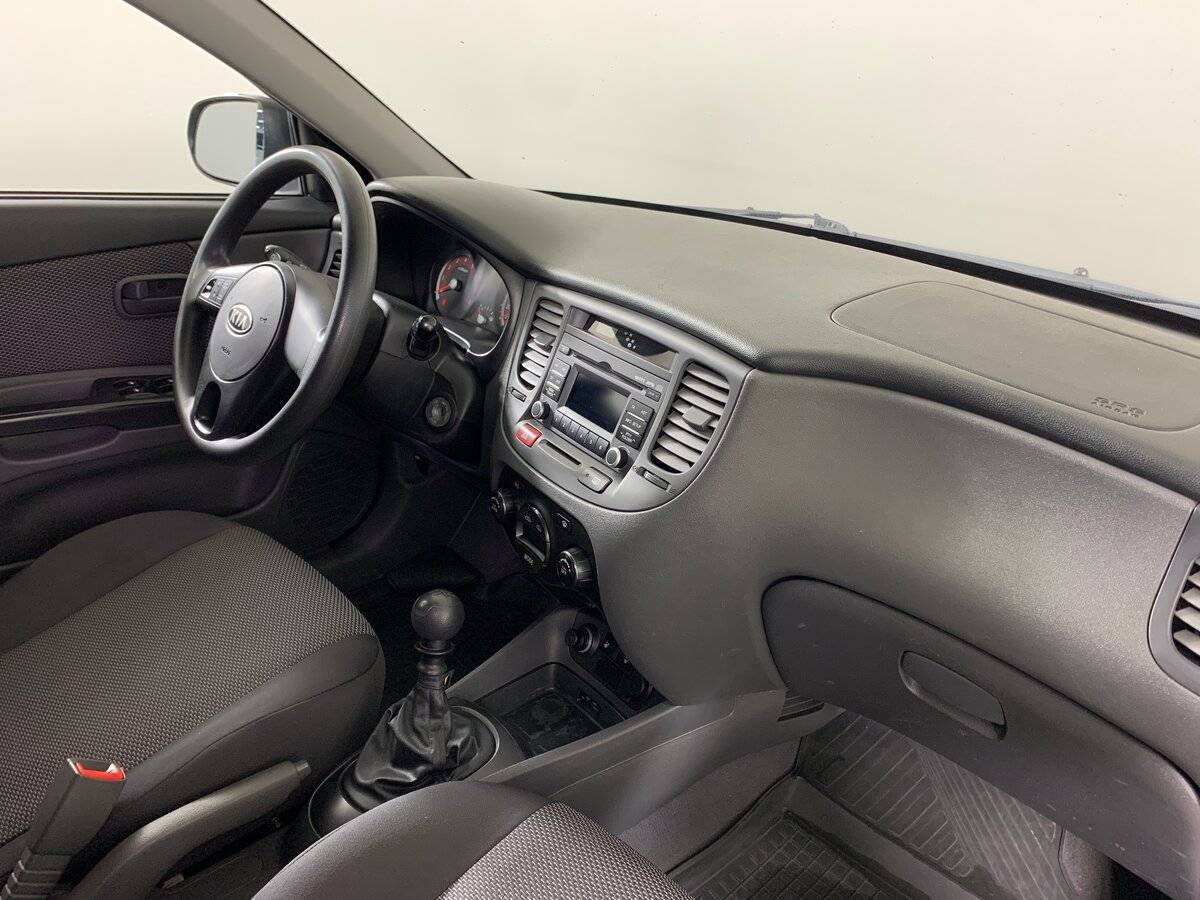 Купить Kia Rio с пробегом. Фото: #12