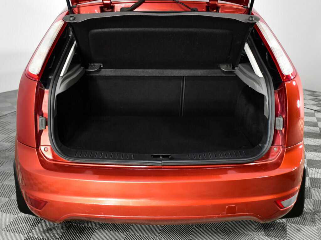 Купить Ford Focus с пробегом. Фото: #13