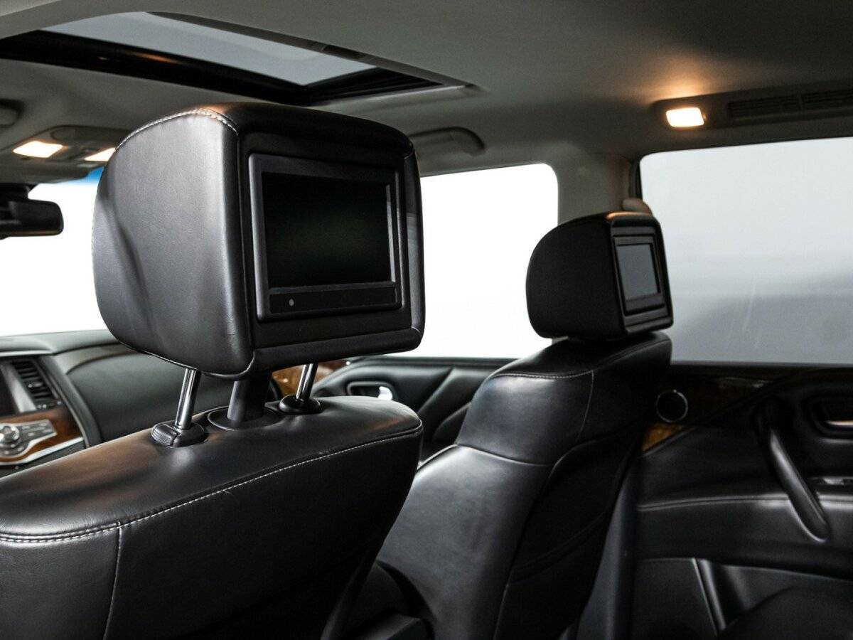 Купить Infiniti QX80 с пробегом. Фото: #16