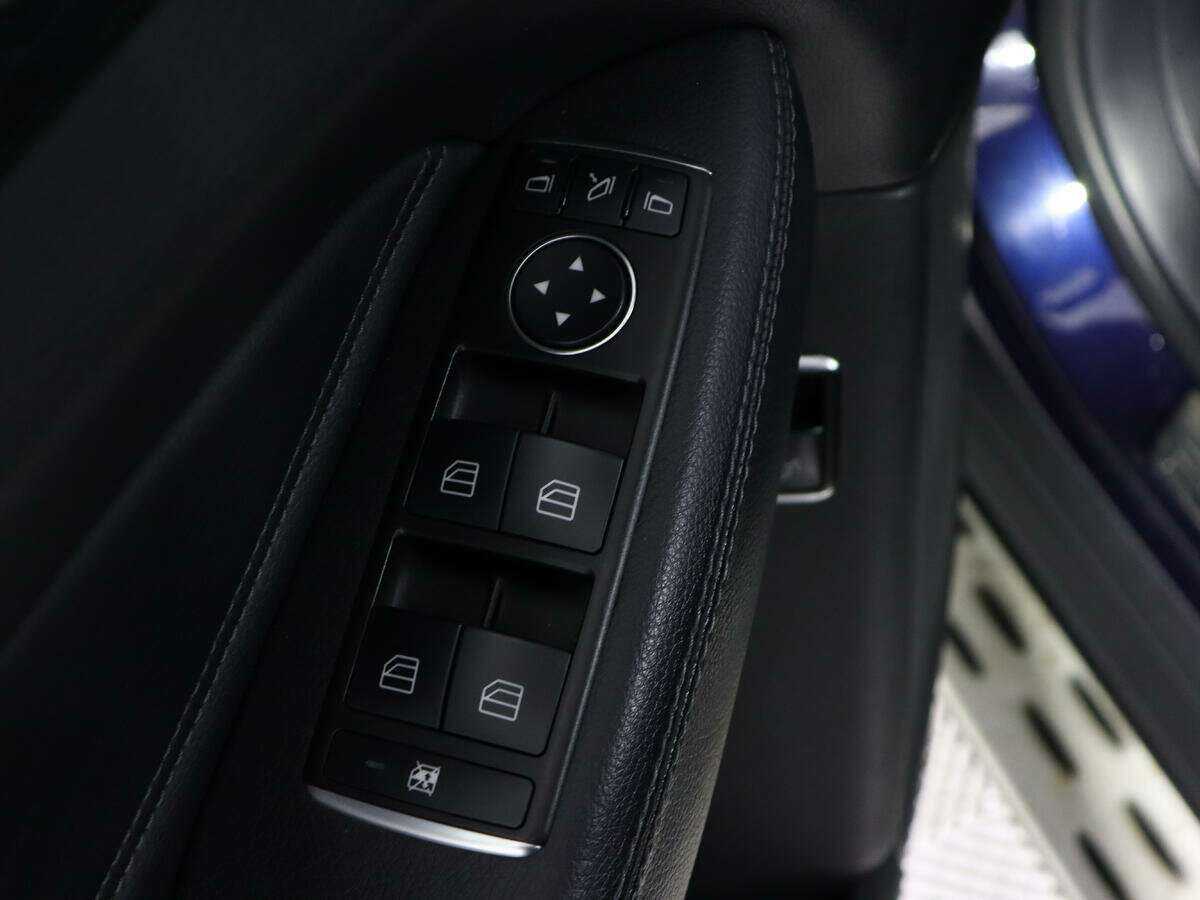 Купить Mercedes-Benz GLE с пробегом. Фото: #13
