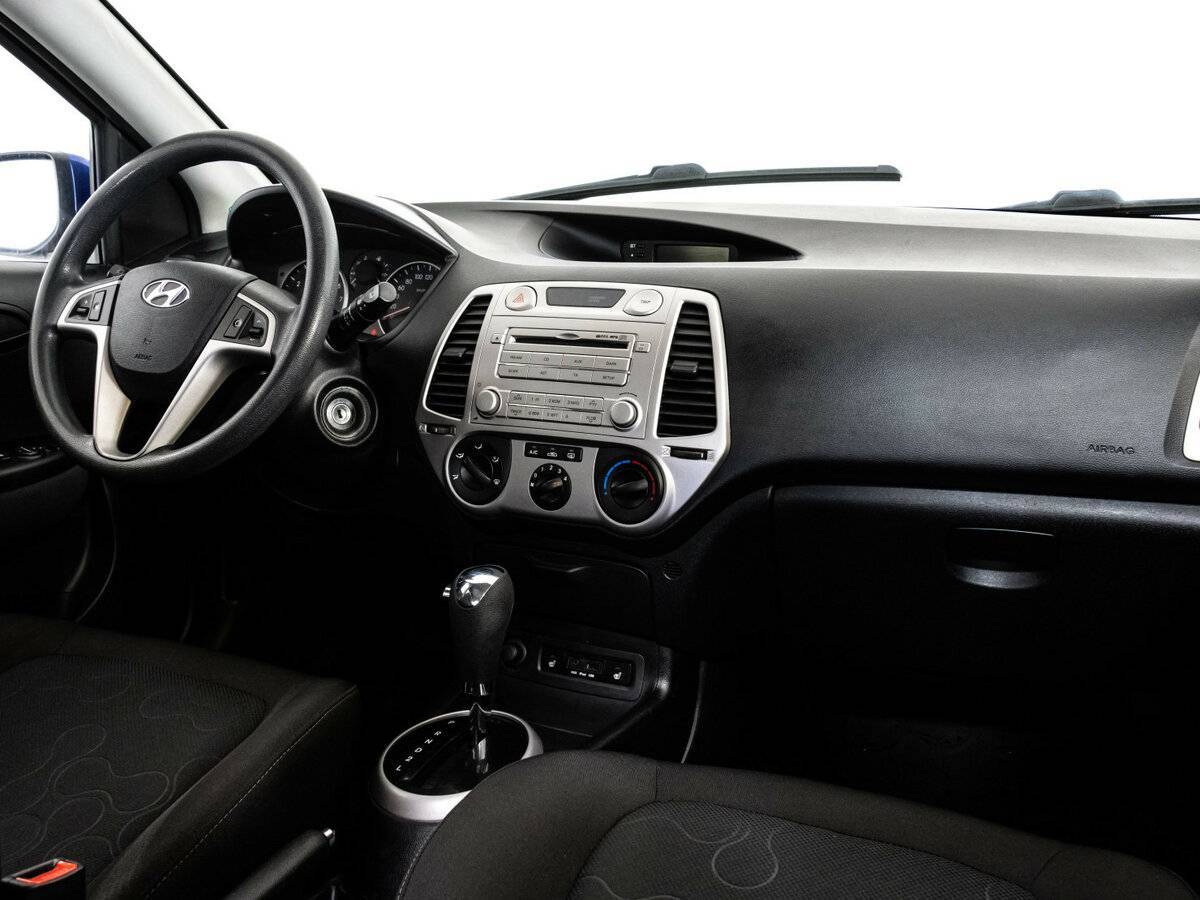 Купить Hyundai i20 с пробегом. Фото: #7