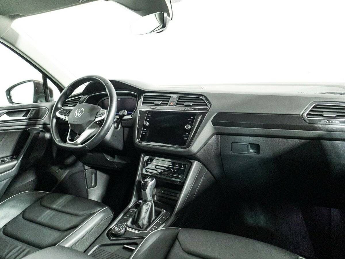 Купить Volkswagen Tiguan с пробегом. Фото: #8