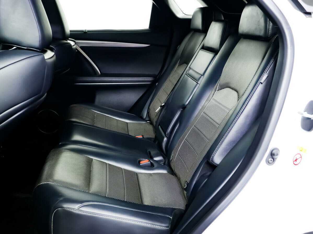 Купить Lexus RX с пробегом. Фото: #9