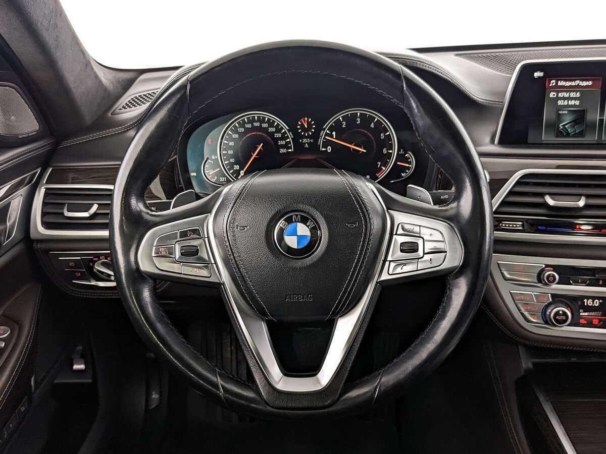Купить BMW 7 серии с пробегом. Фото: #16