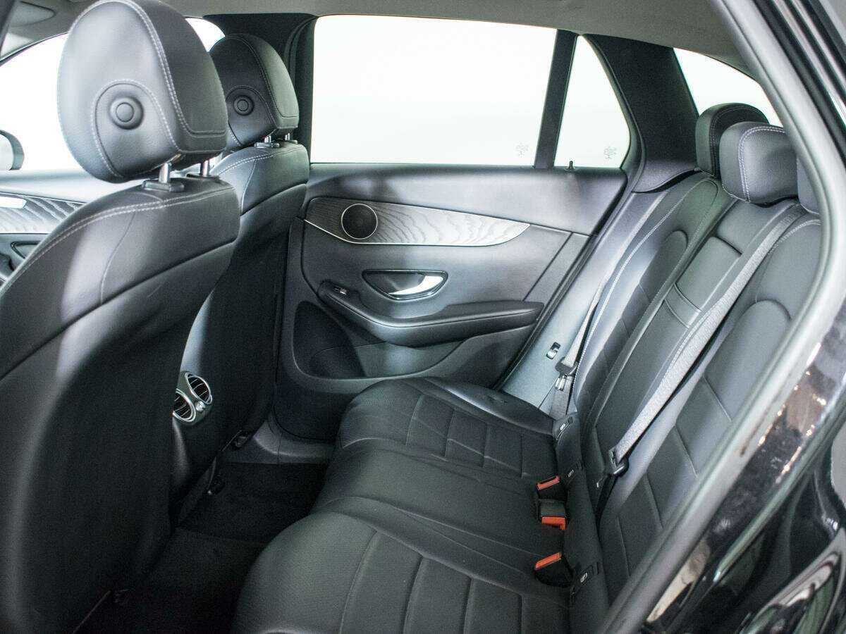 Купить Mercedes-Benz GLC с пробегом. Фото: #9