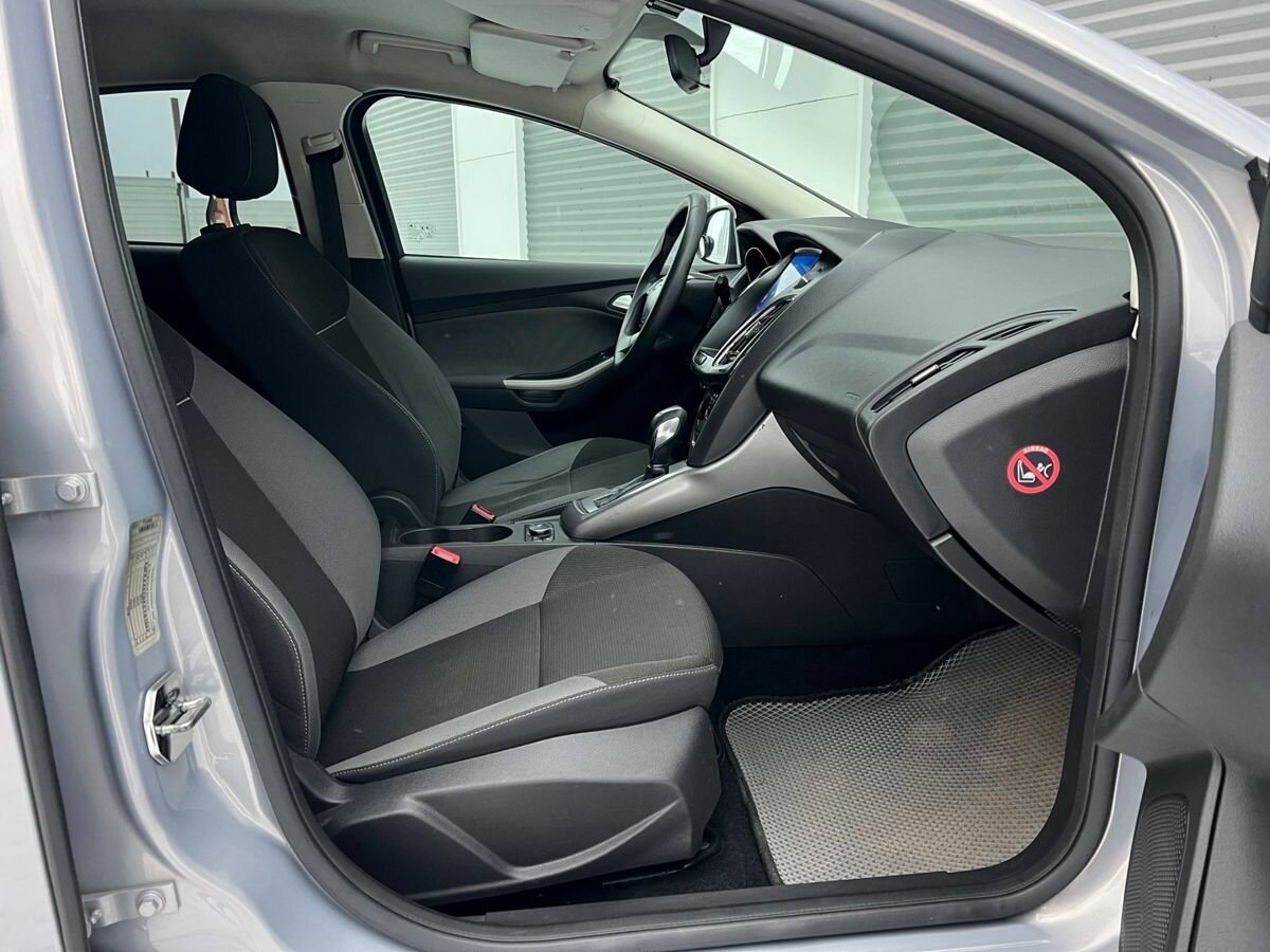 Купить Ford Focus с пробегом. Фото: #7