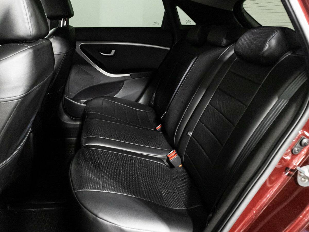 Купить Hyundai i30 с пробегом. Фото: #9