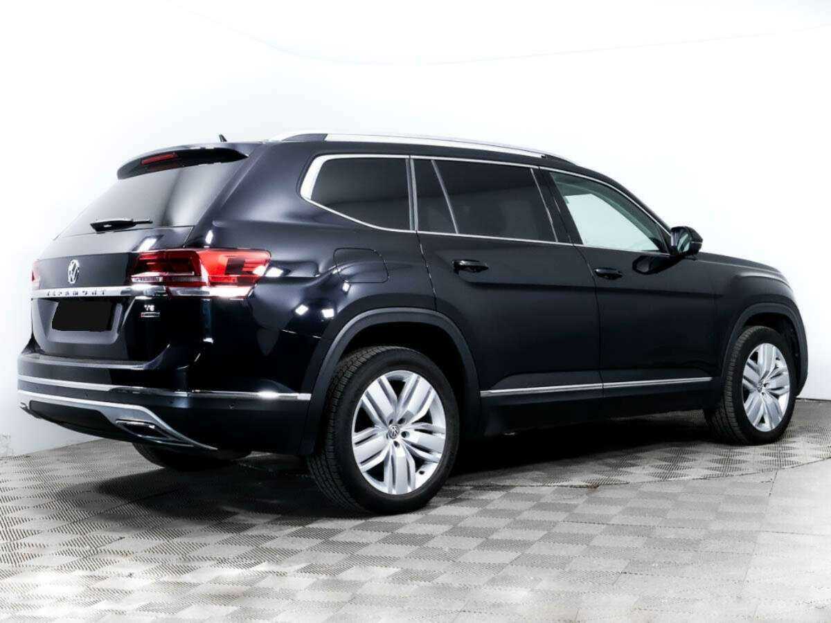 Купить Volkswagen Teramont с пробегом. Фото: #2