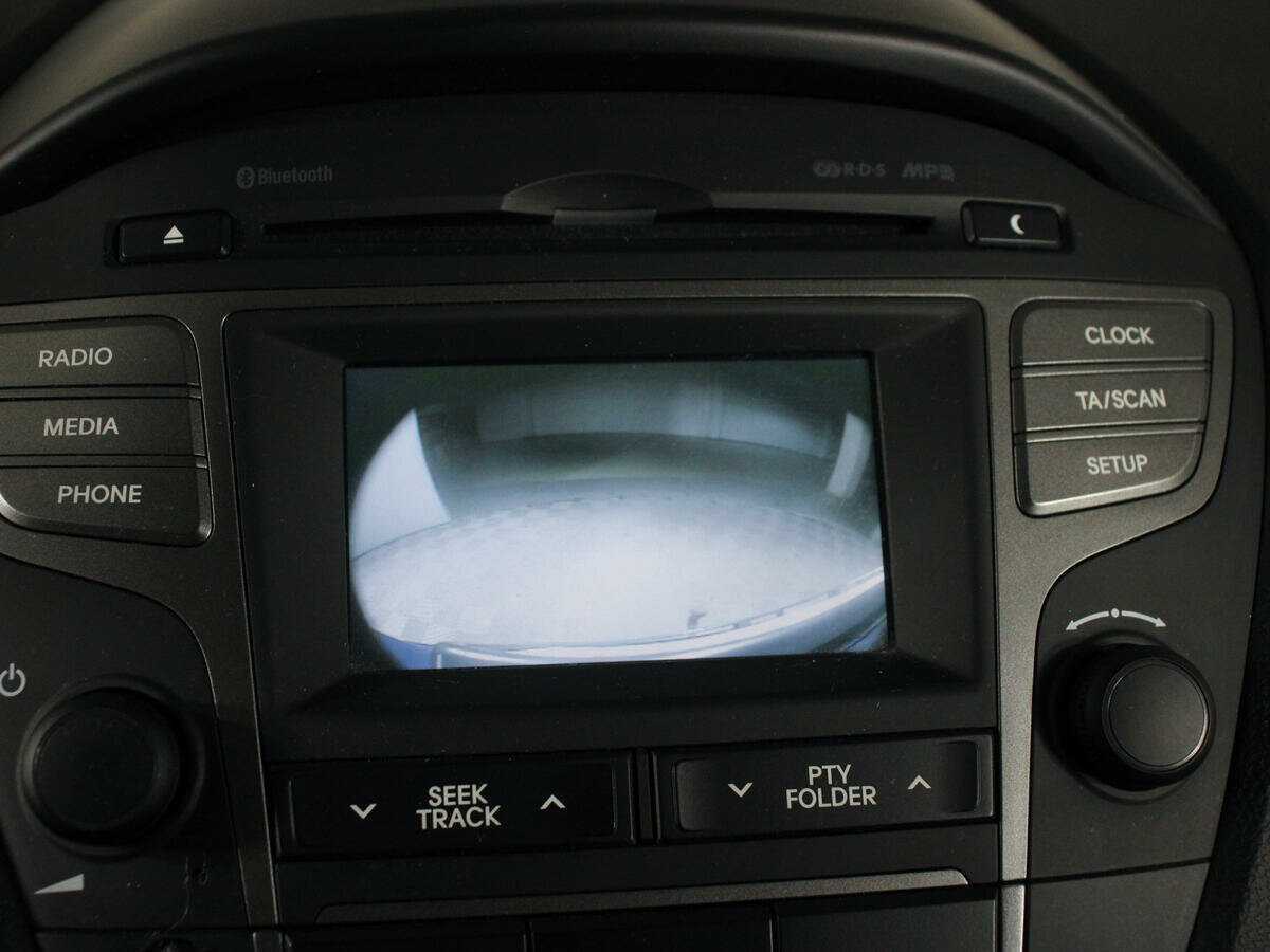 Купить Hyundai ix35 с пробегом. Фото: #24
