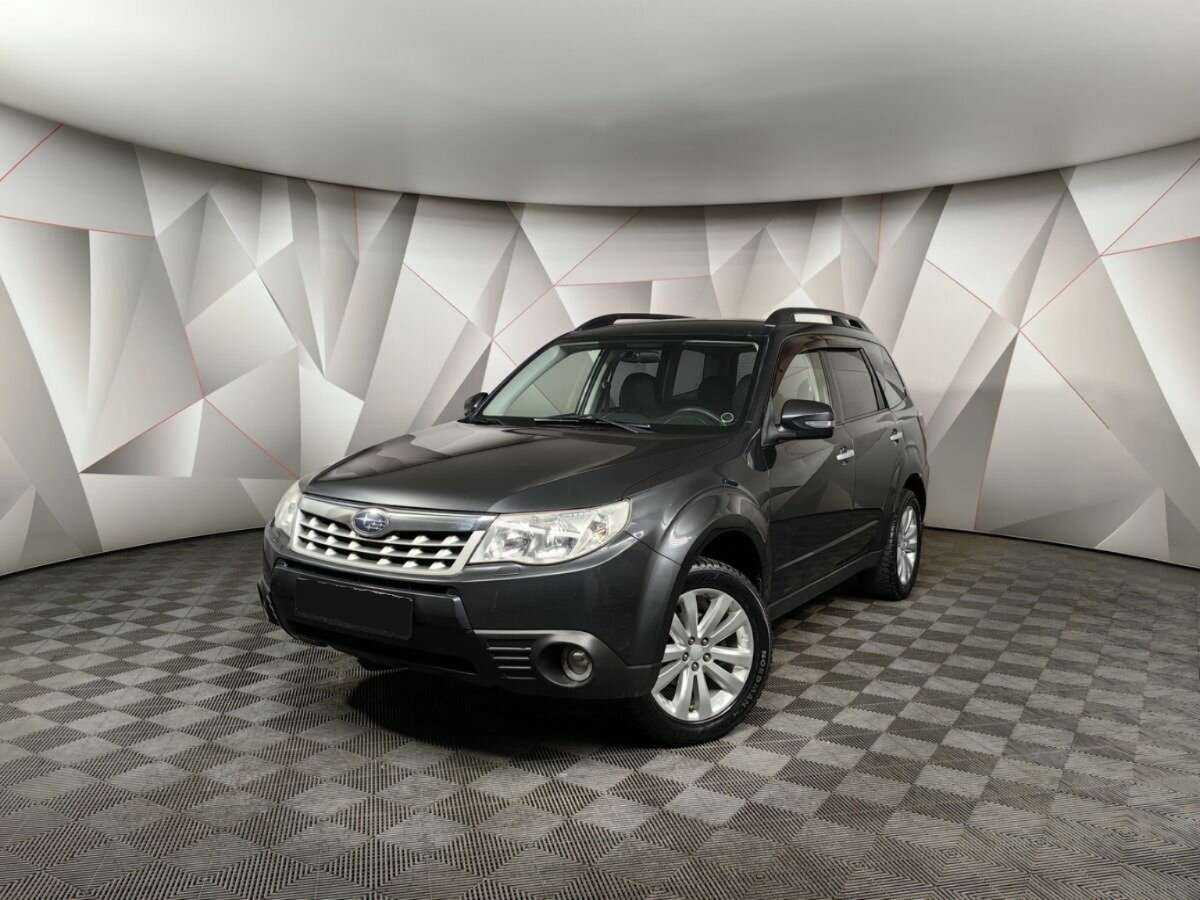 Купить Subaru Forester с пробегом. Посмотреть фото