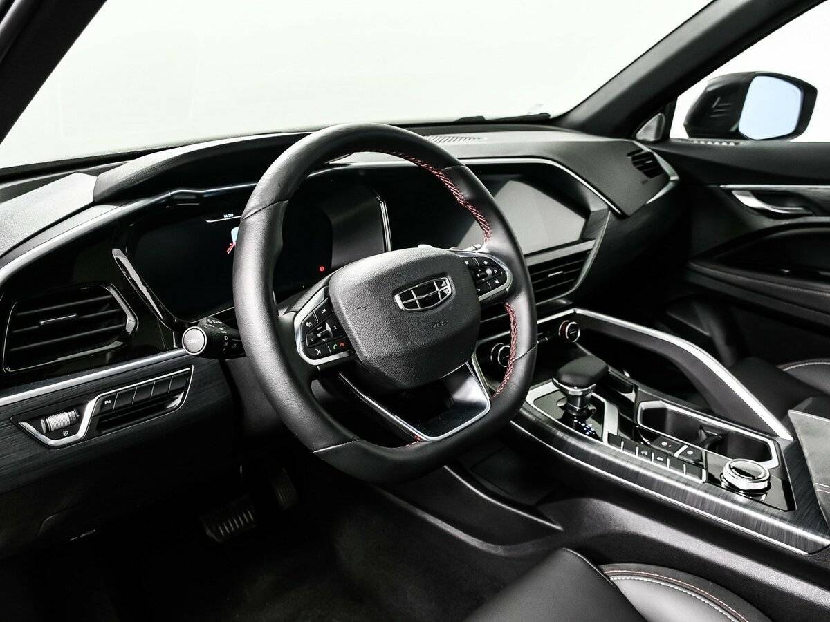 Купить Geely Tugella с пробегом. Фото: #12