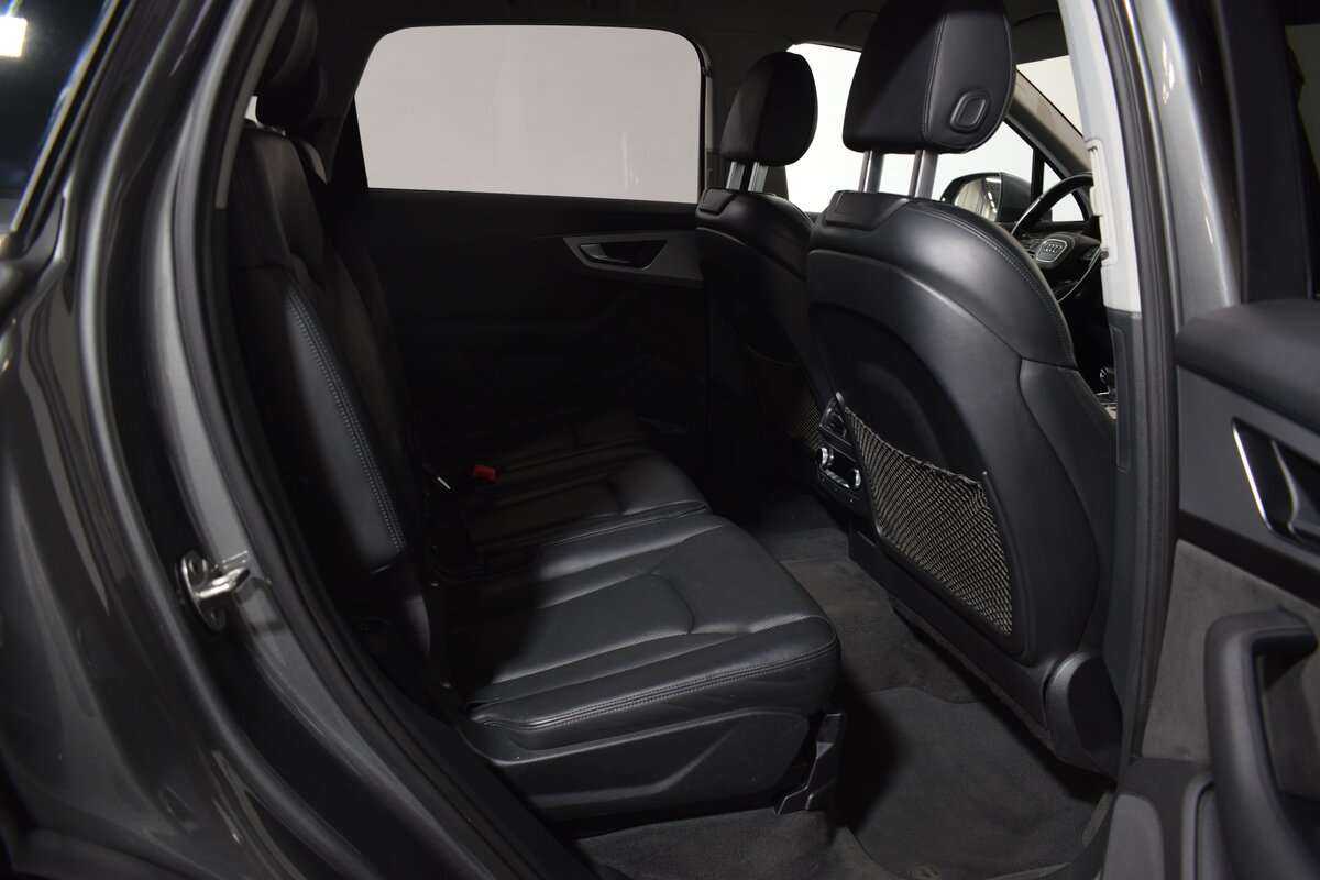 Купить Audi Q7 с пробегом. Фото: #18