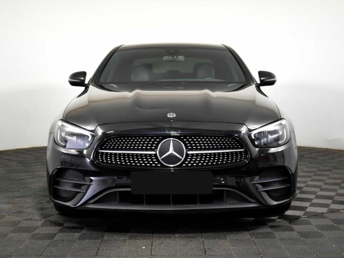 Купить Mercedes-Benz E-Класс с пробегом. Фото: #1