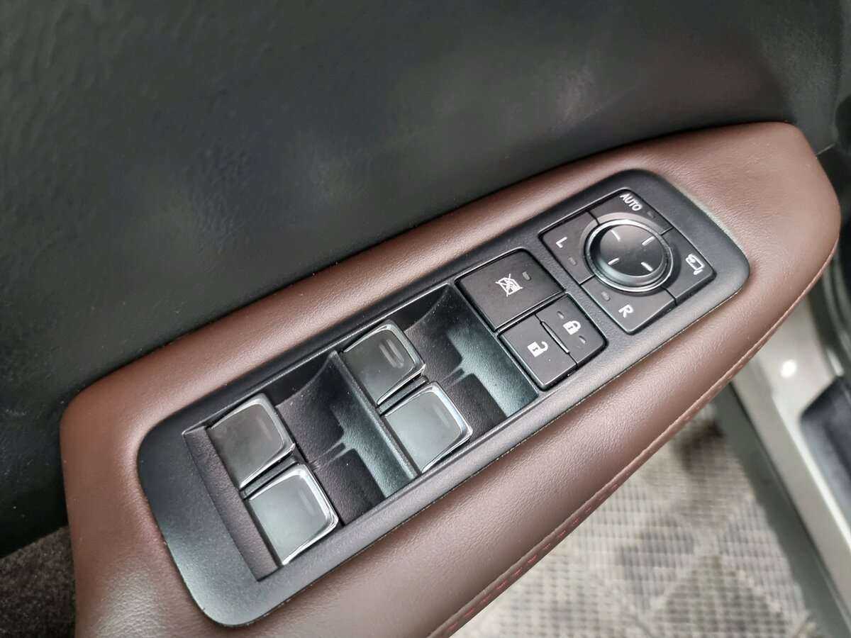 Купить Lexus RX с пробегом. Фото: #9