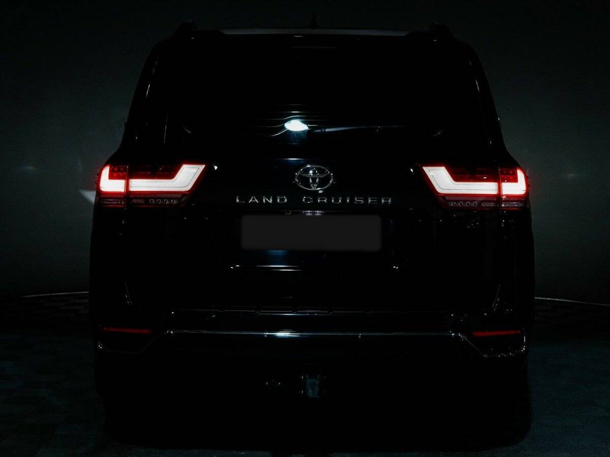 Купить Toyota Land Cruiser с пробегом. Фото: #27