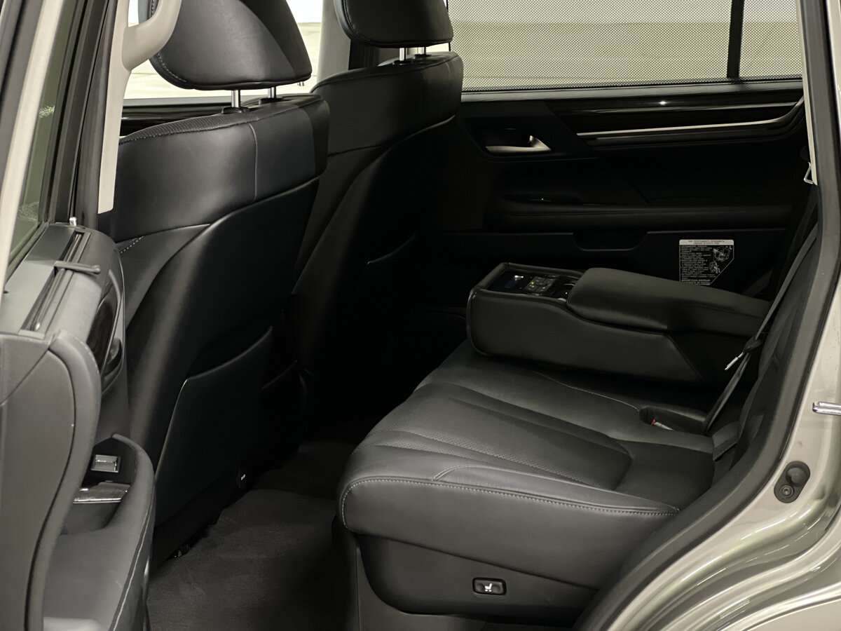 Купить Lexus LX с пробегом. Фото: #11