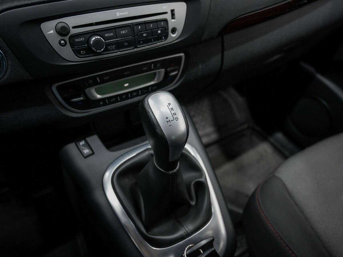 Купить Renault Scenic с пробегом. Фото: #15