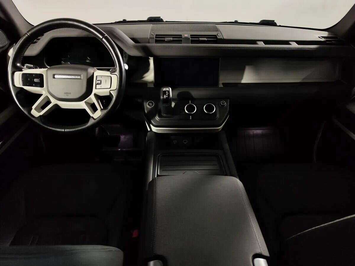 Купить Land Rover Defender с пробегом. Фото: #9