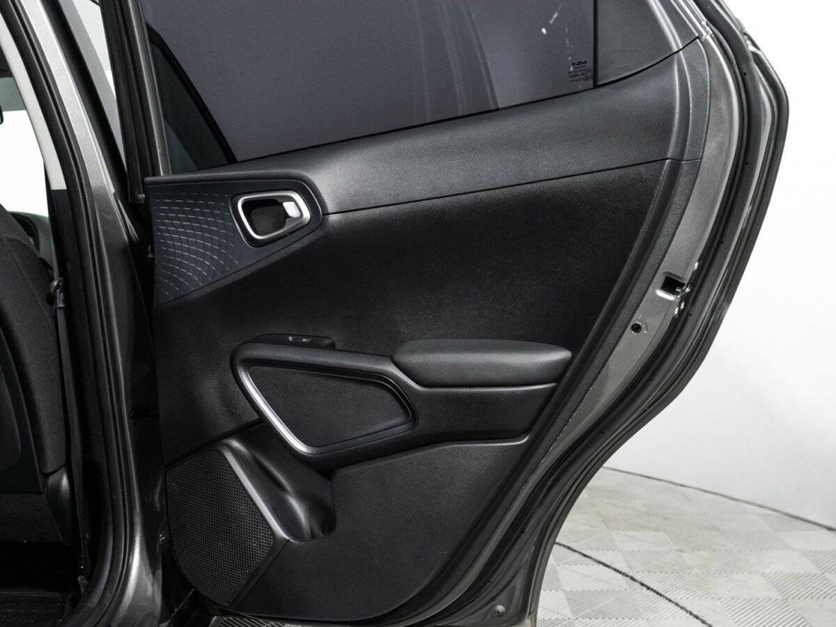 Купить Kia Soul с пробегом. Фото: #25