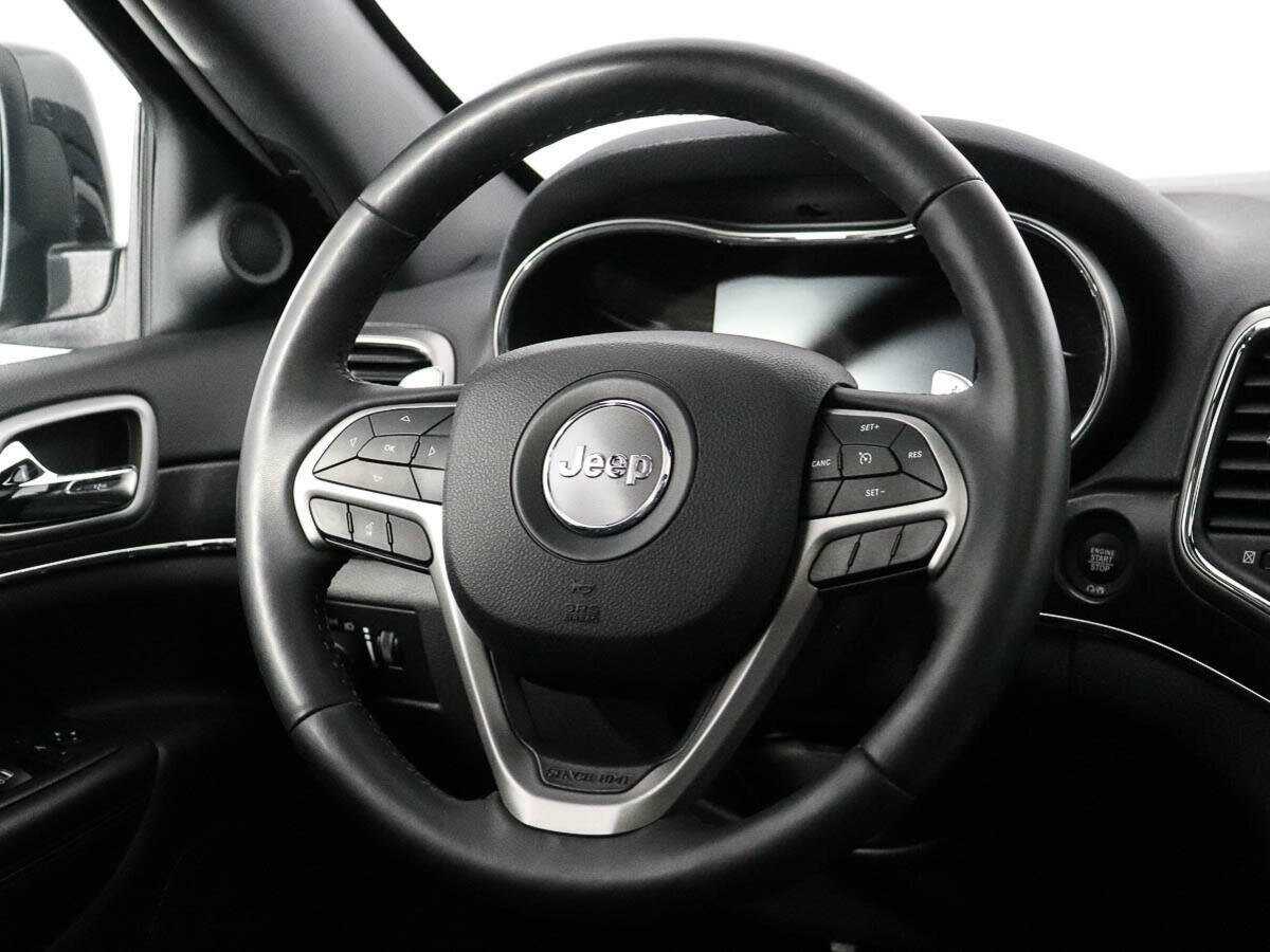 Купить Jeep Grand Cherokee с пробегом. Фото: #15