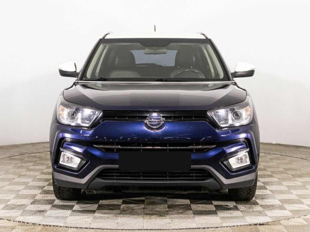 Купить SsangYong Tivoli с пробегом. Фото: #1