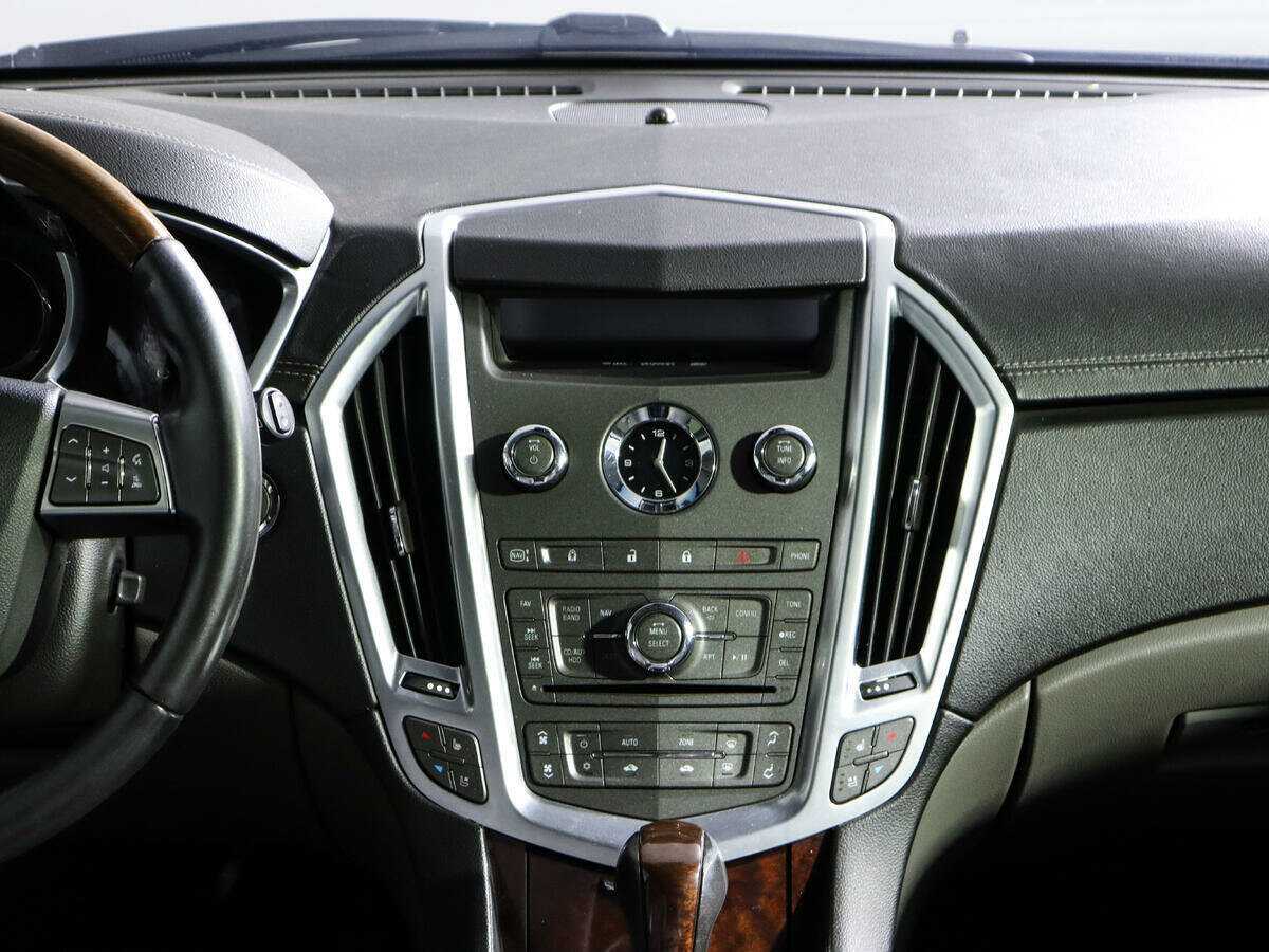 Купить Cadillac SRX с пробегом. Фото: #10