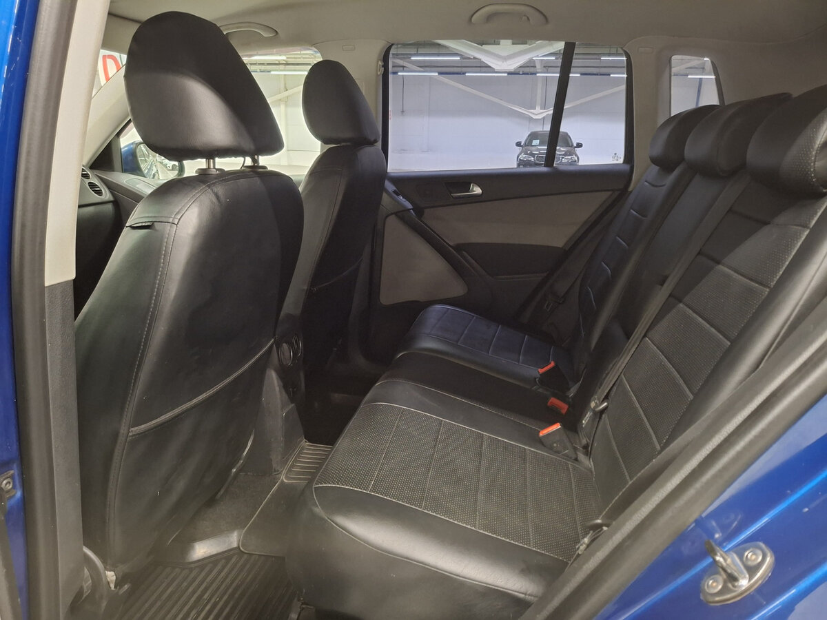 Купить Volkswagen Tiguan с пробегом. Фото: #11
