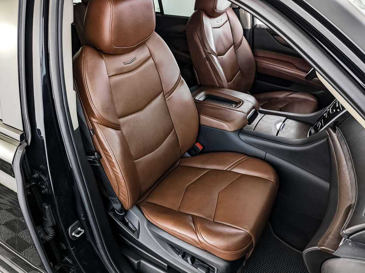 Купить Cadillac Escalade с пробегом. Фото: #18