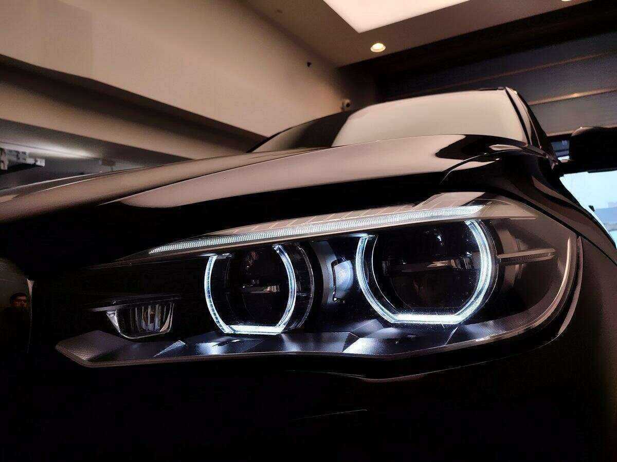 Купить BMW X5 с пробегом. Фото: #18