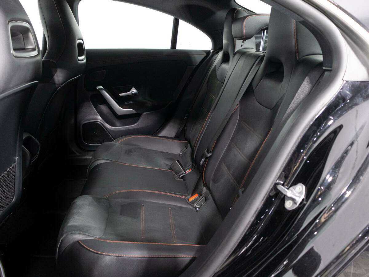 Купить Mercedes-Benz CLA с пробегом. Фото: #9