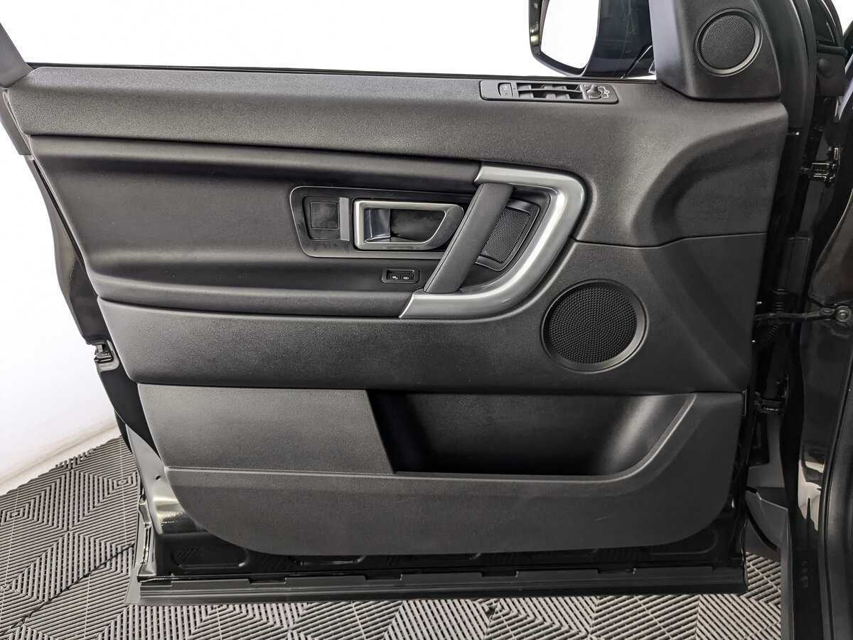 Купить Land Rover Discovery Sport с пробегом. Фото: #13
