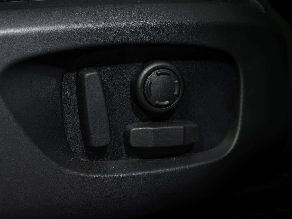 Купить Land Rover Discovery Sport с пробегом. Фото: #16