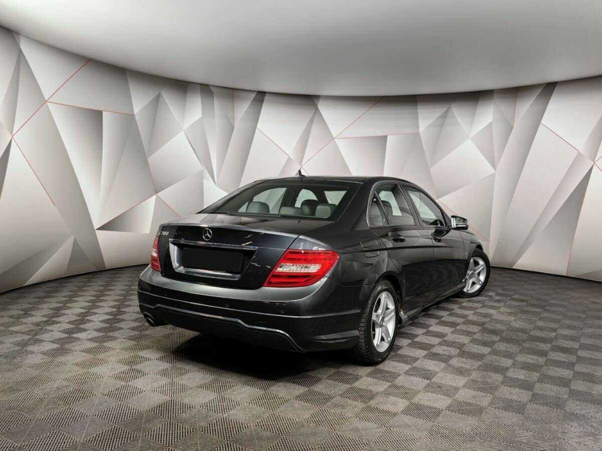 Купить Mercedes-Benz C-Класс с пробегом. Фото: #1