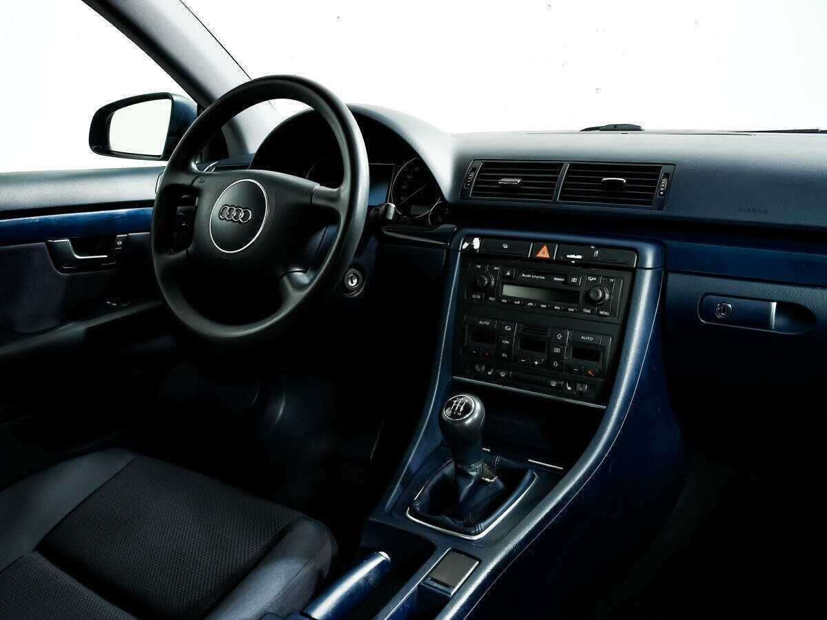 Купить Audi A4 с пробегом. Фото: #8