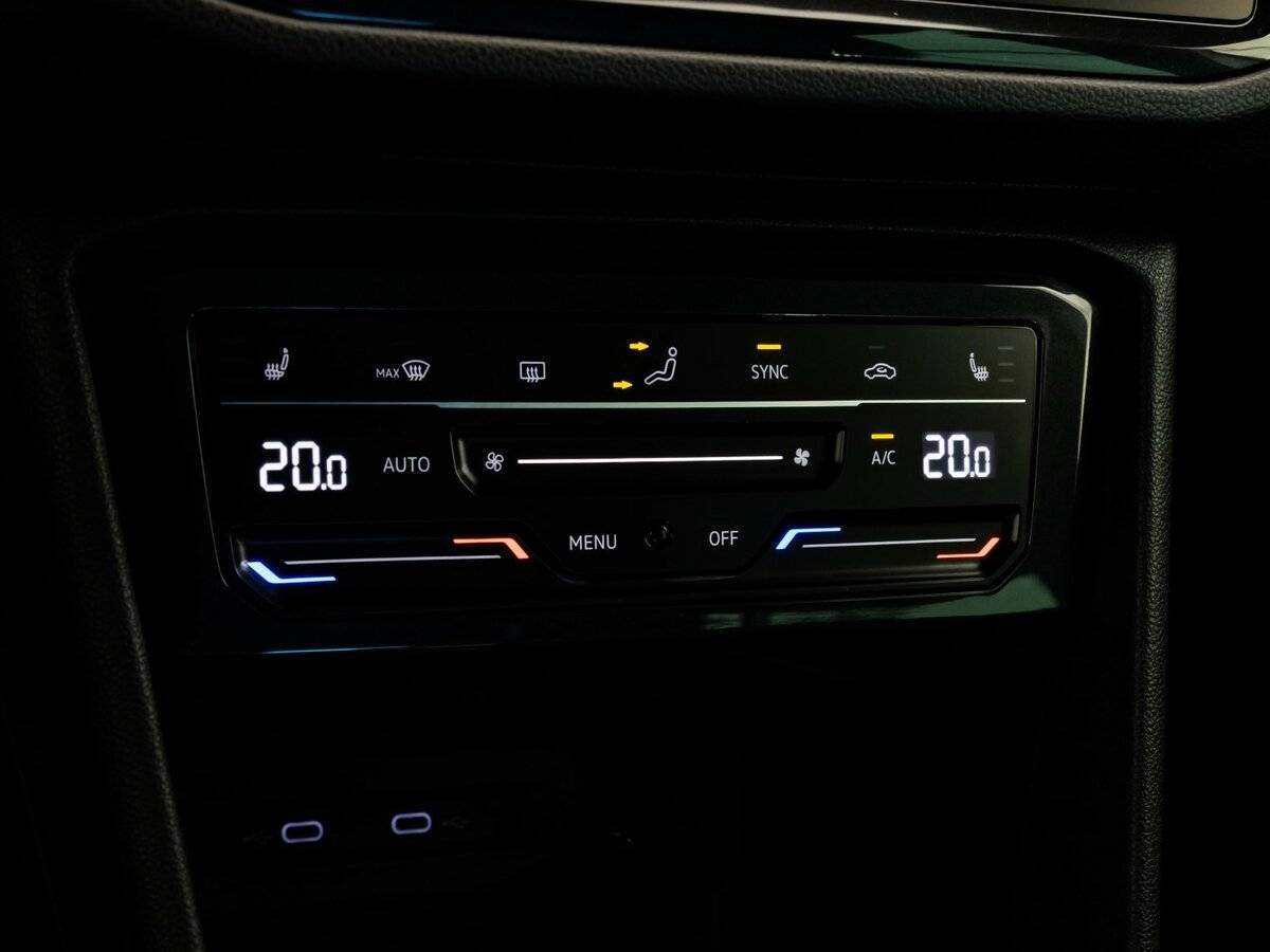 Купить Volkswagen Tiguan с пробегом. Фото: #14