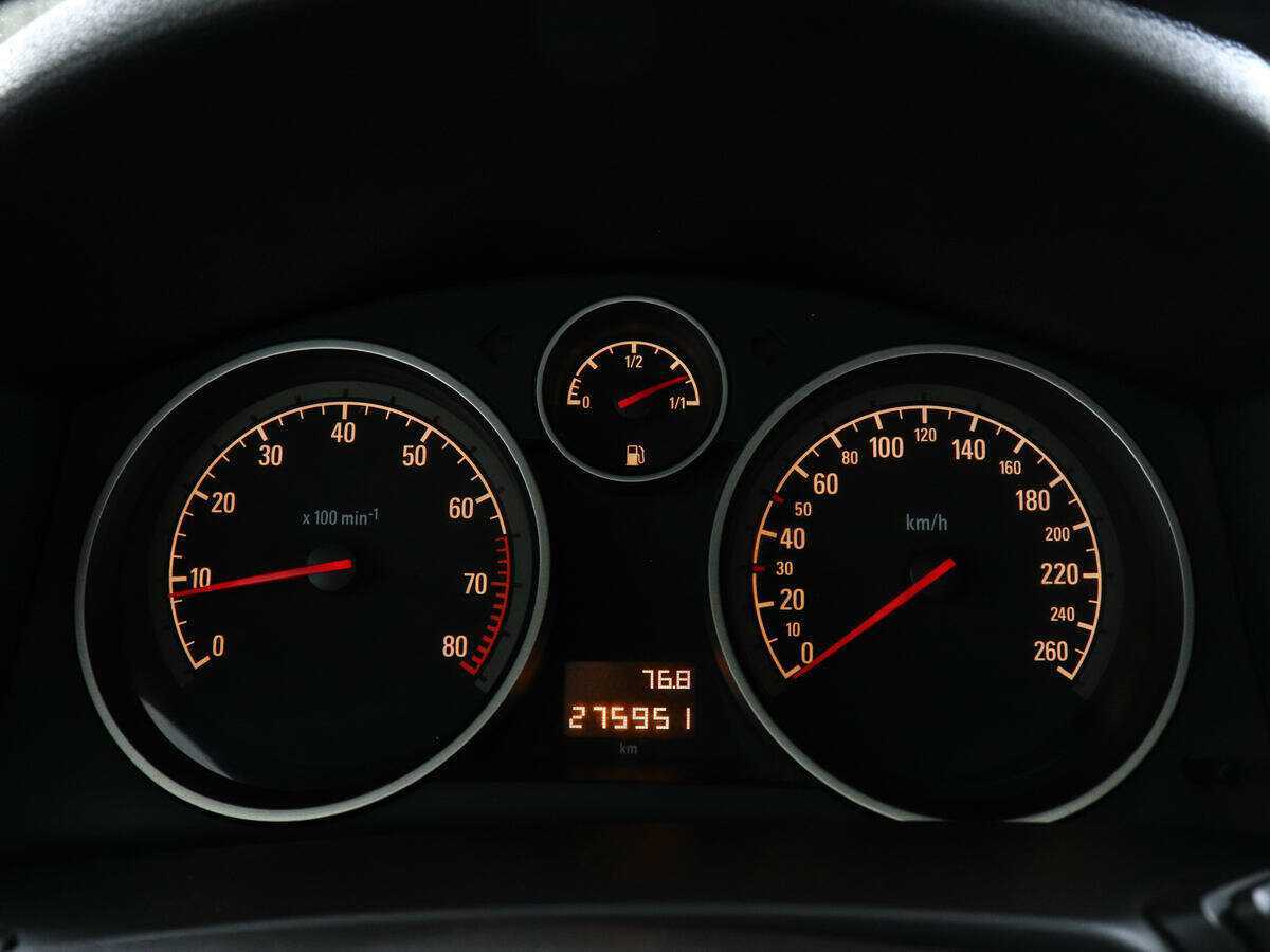 Купить Opel Astra с пробегом. Фото: #7