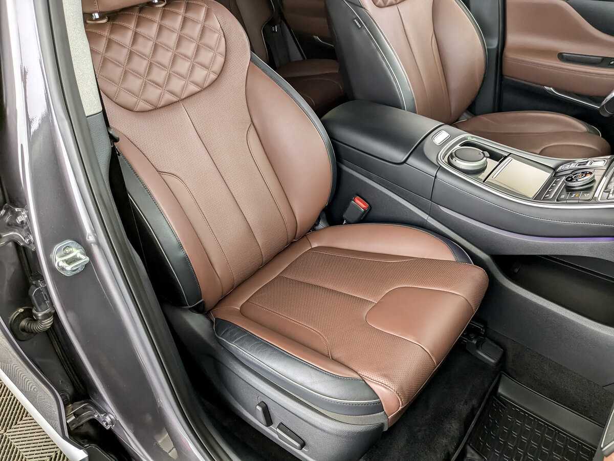 Купить Hyundai Santa Fe с пробегом. Фото: #24