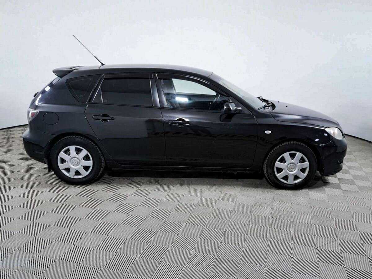 Купить Mazda 3 с пробегом. Фото: #1