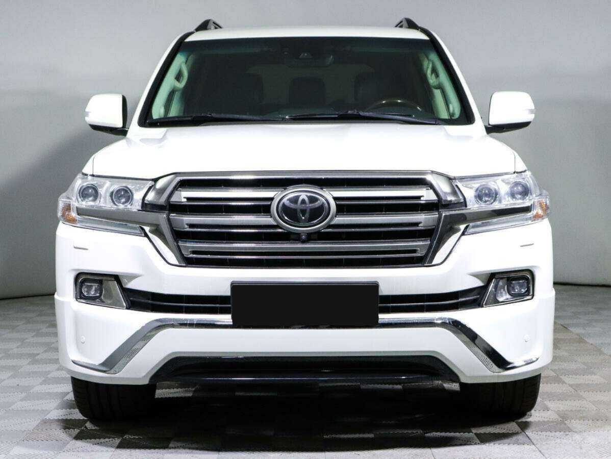 Купить Toyota Land Cruiser с пробегом. Фото: #1