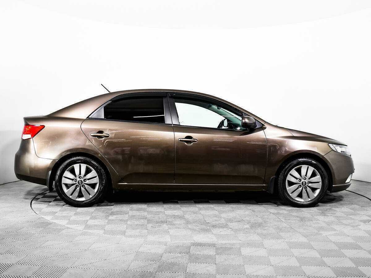 Купить Kia Cerato с пробегом. Фото: #3