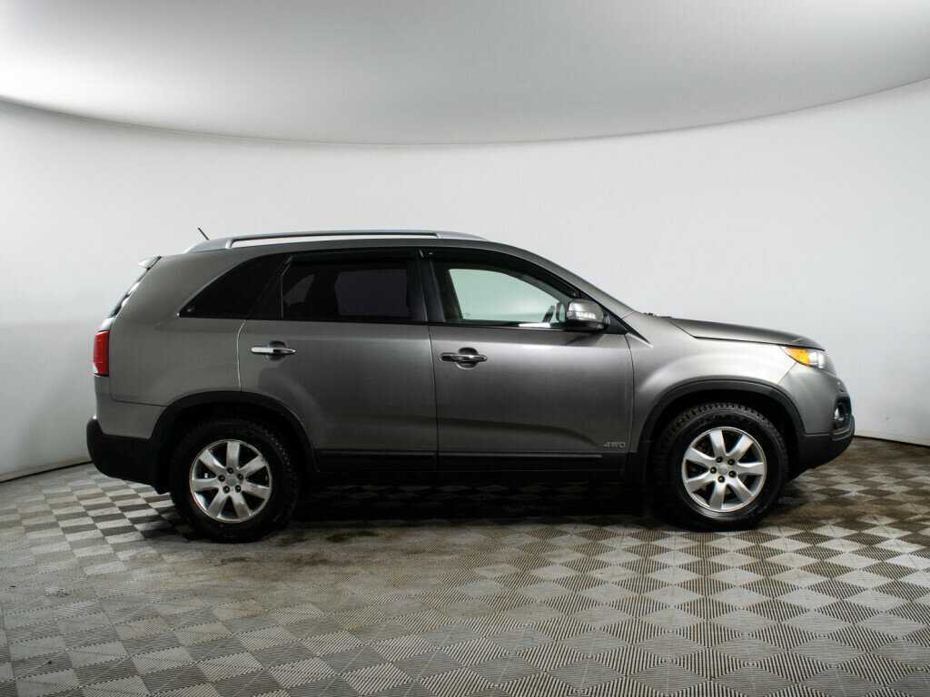 Купить Kia Sorento с пробегом. Фото: #3