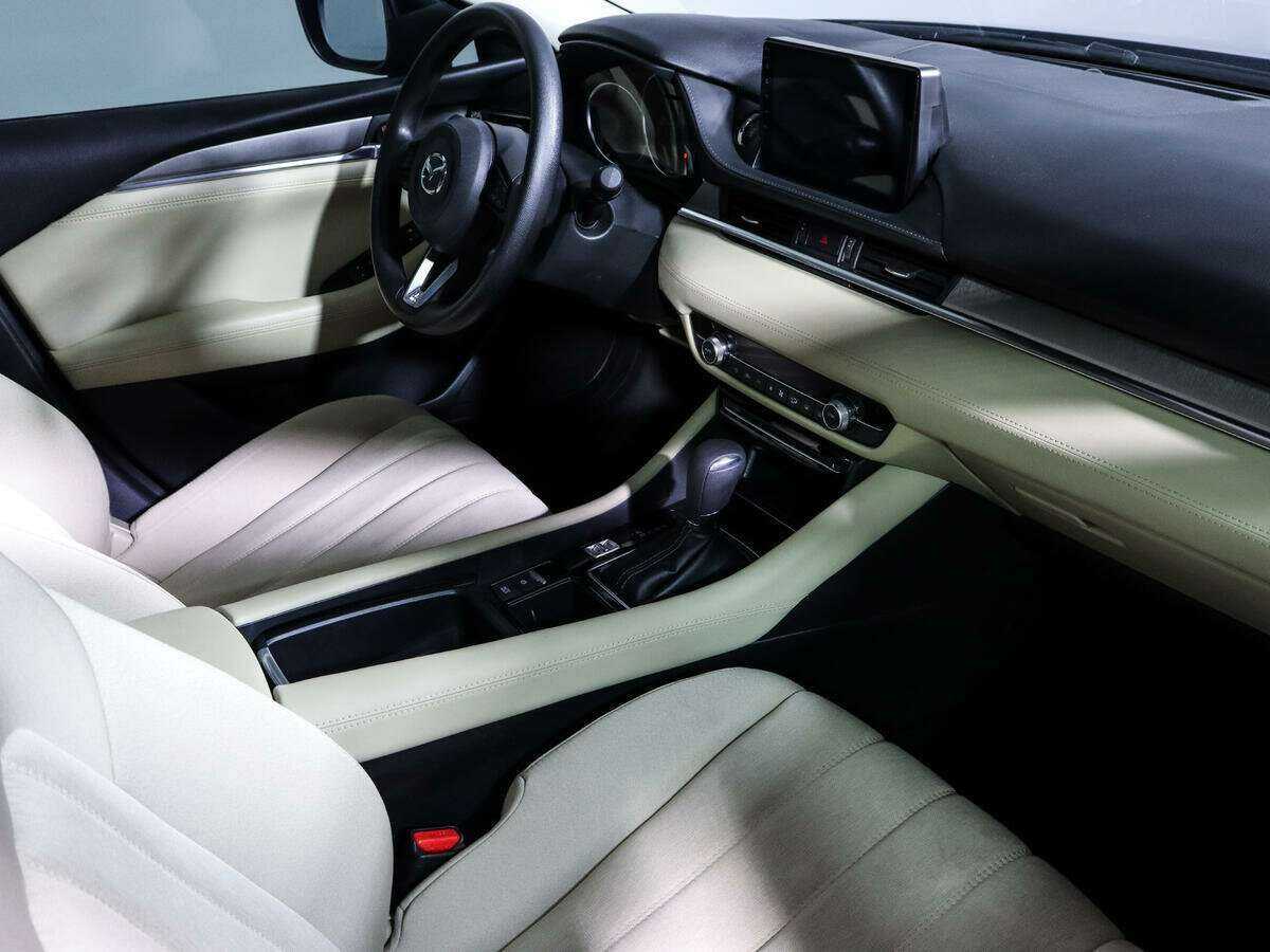 Купить Mazda 6 с пробегом. Фото: #7
