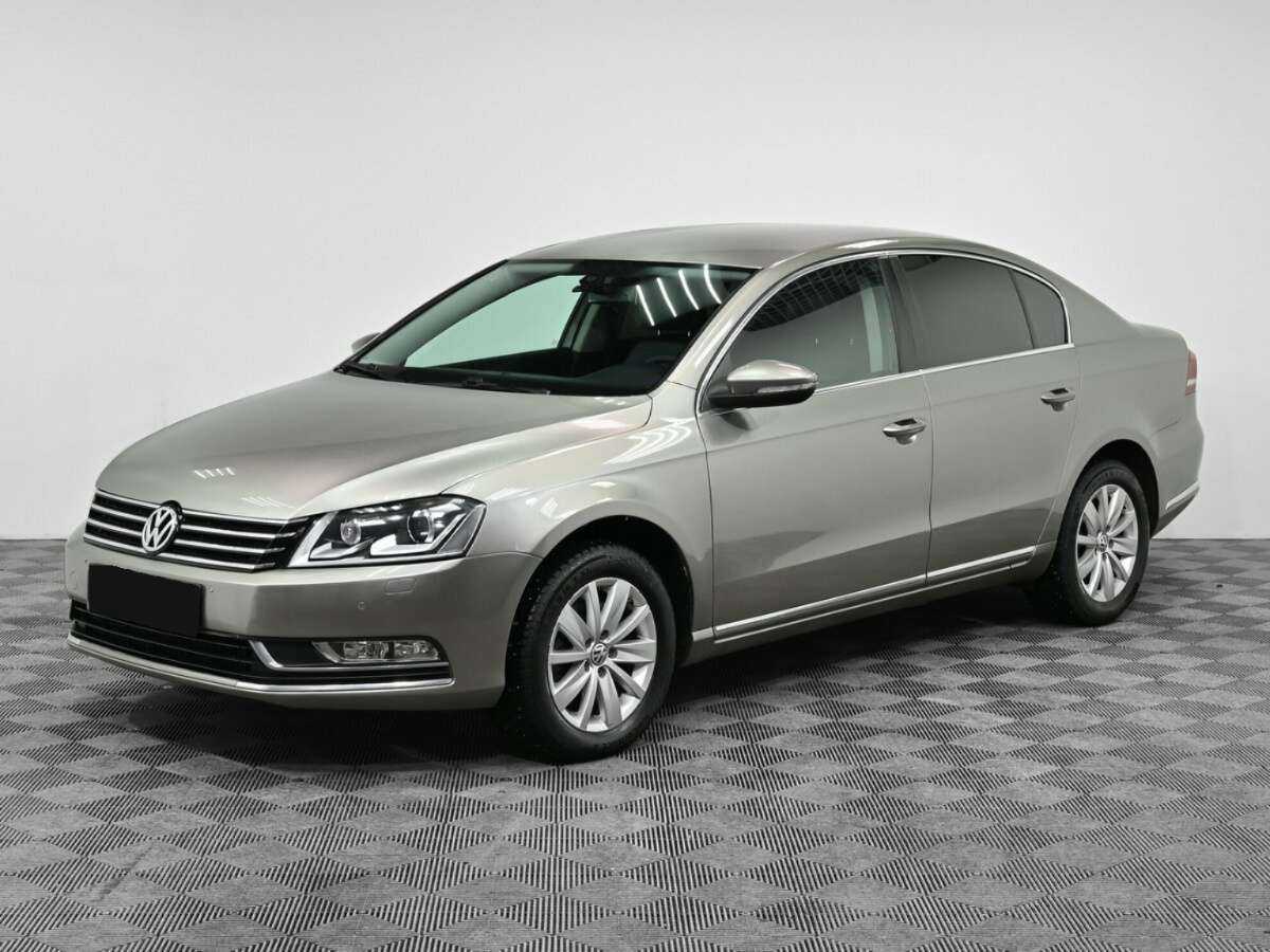 Купить Volkswagen Passat с пробегом. Посмотреть фото
